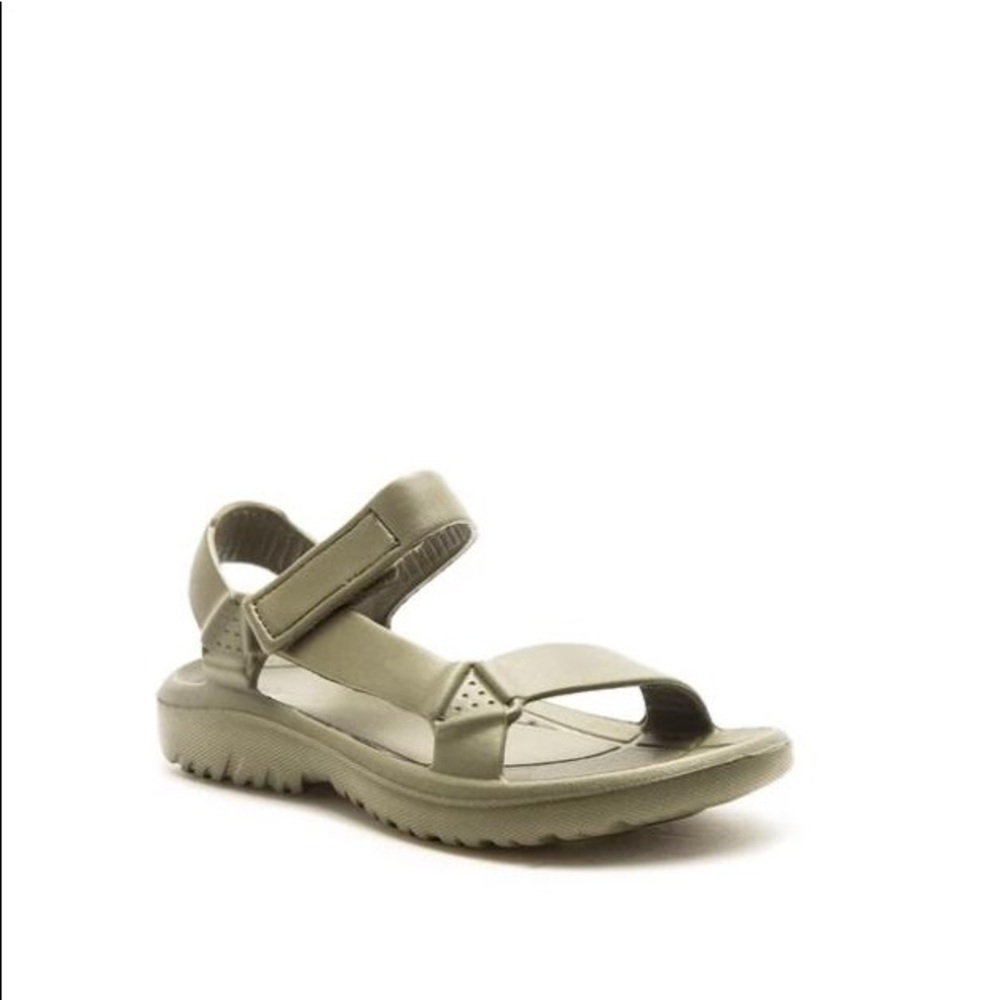 Take a hike sandal